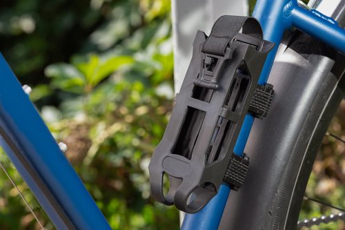 Master Lock Orange Hardened Steel Link Folding Bike Lock, Heavy Duty Anti-Theft Bicycle Lock with Customizable Combination, 2-1/2ft (80cm) Length x 0.15 in (4 mm), 8336EC