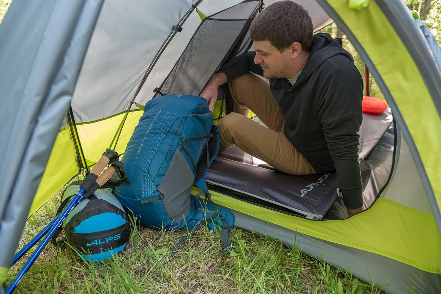 ALPS Mountaineering Excursion Trekking Pole