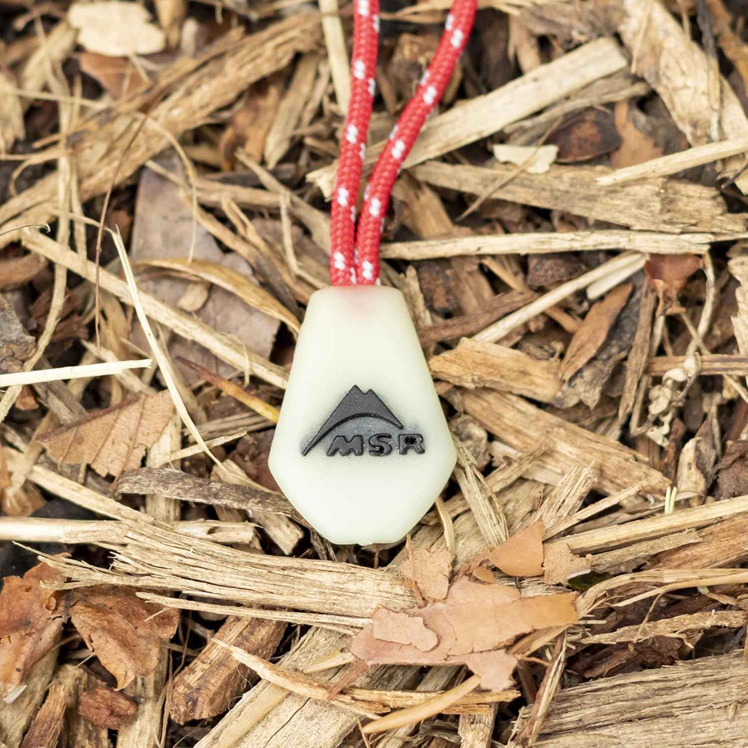 MSR Night Glow Zipper Pulls - 2-Pack Red & White for Easy Visibility