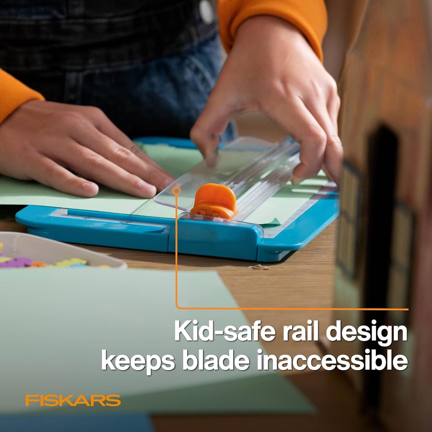 Fiskars Kids Junior Paper Trimmer – Turquoise Safe and Easy Paper Cutter for Crafting and School Projects 7 x 11.5 Inches