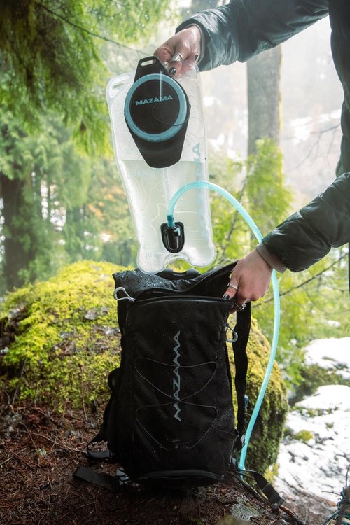 The Trailflow-88 Hydration Bladder by Mazama Designs. Leakproof, Easy to Clean and Fill Water Reservoir, BPA-Free, Fits Most Hydration Backpacks. Great for Running, Hiking, Camping, Cycling. (3L)