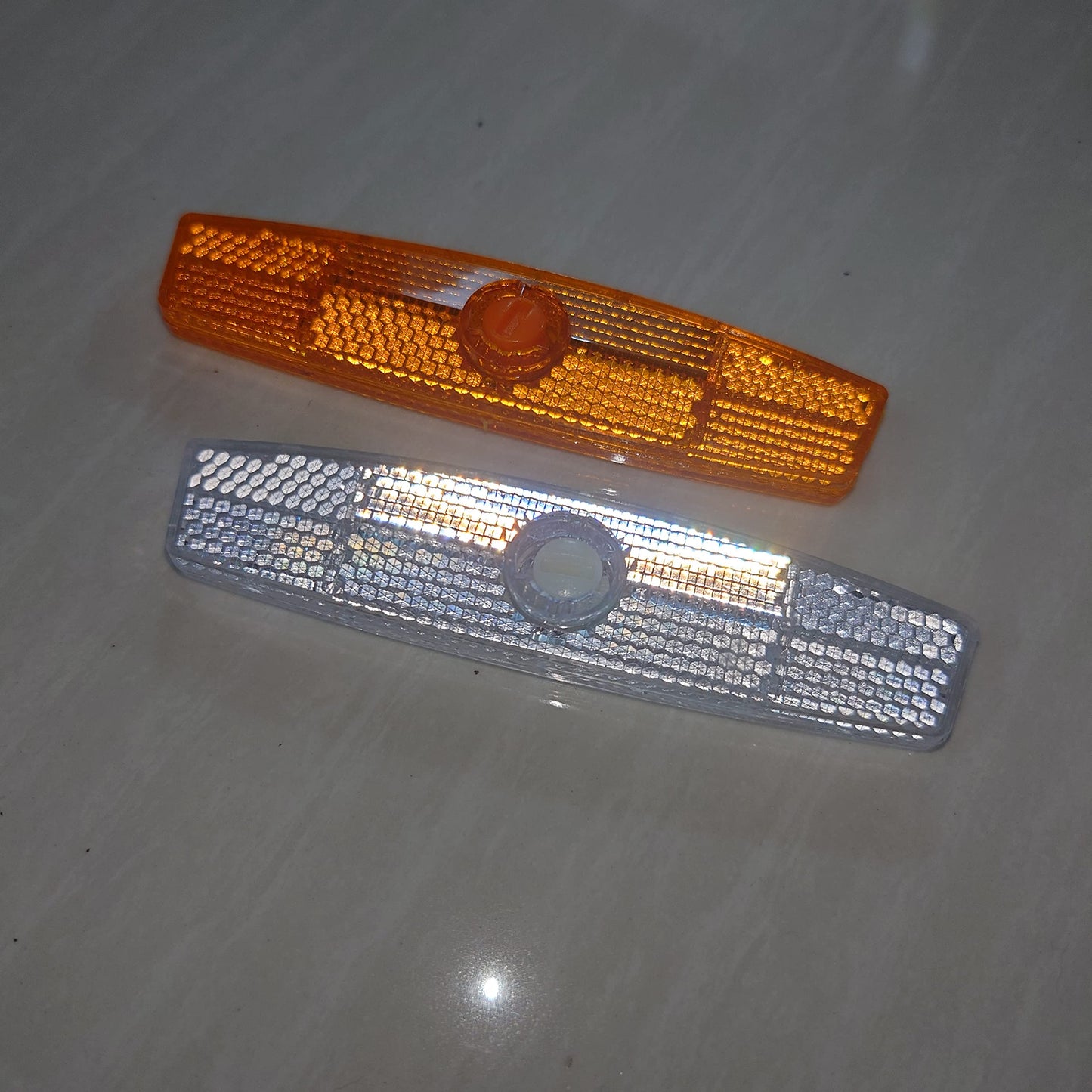 FarBoat 2 Pack Bicycle Wheel Spoke Reflectors, Night Riding Reflective Warning Spoke for Cycling MTB Mountain Bike Road Bike Accessories (4.5-Inch White)