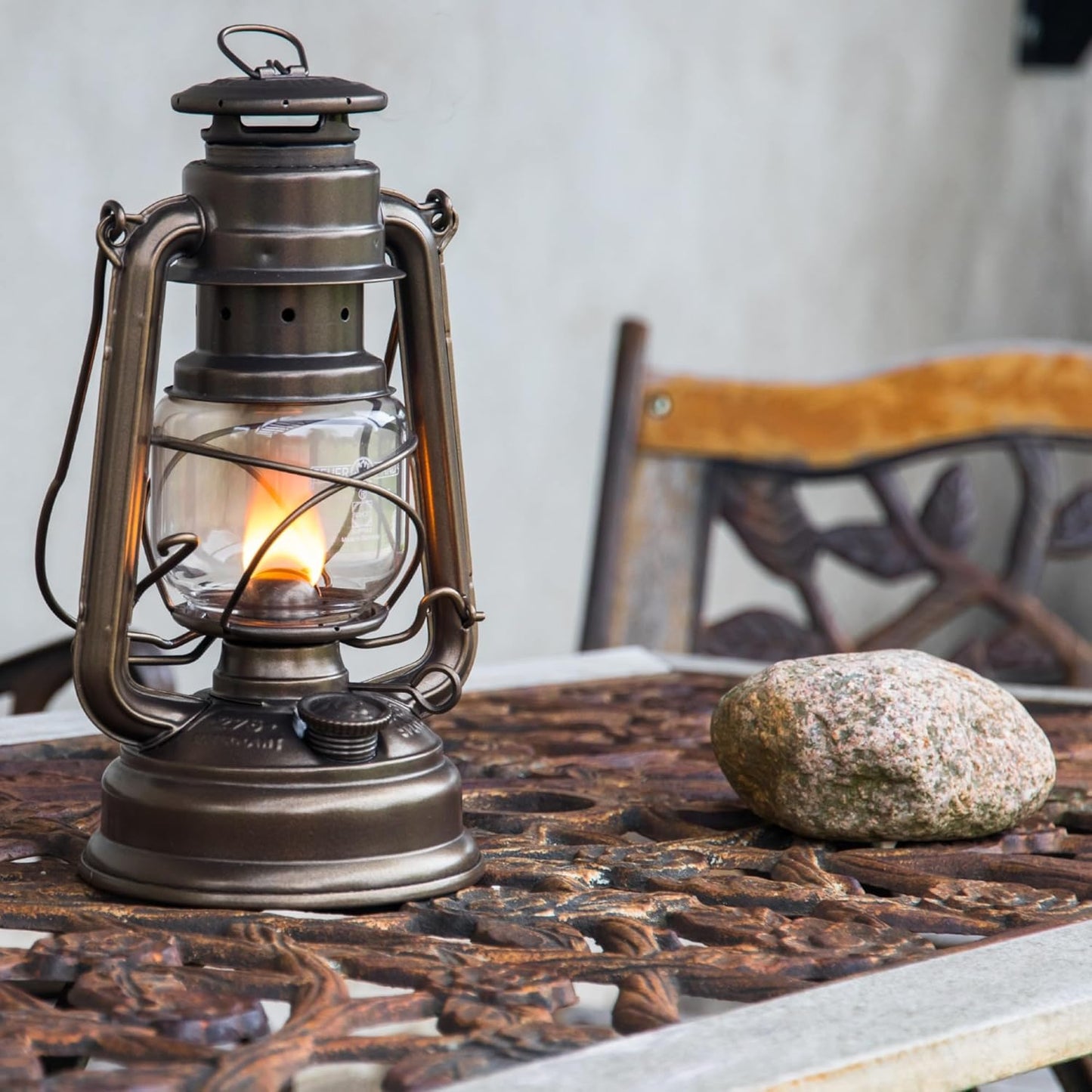 Outdoor Kerosene Fuel Lantern, German Made Weather Resistant Baby Special 276 Galvanized Hurricane Lamp for Camping or Patio, 10 Inches, Bronze