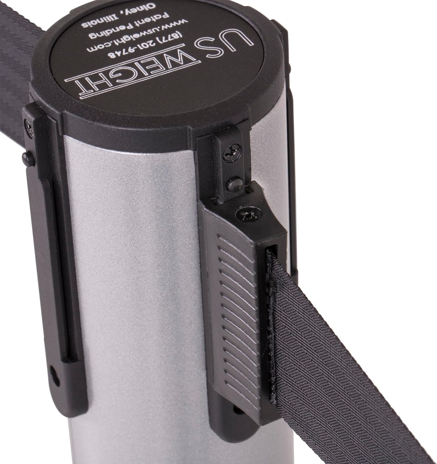 US Weight Premium Silver Steel Stanchion with 7.5-Foot Retractable Belt