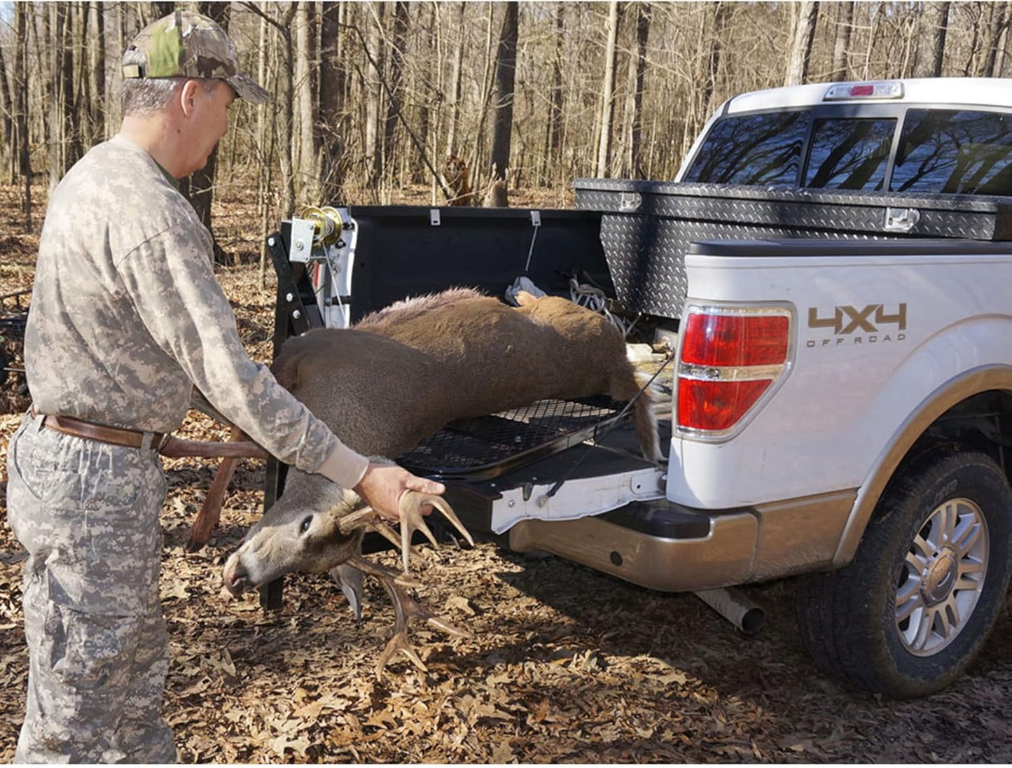 SwiveLift Portable Big Game Hitch-Mounted Lifting System - Durable & Lightweight