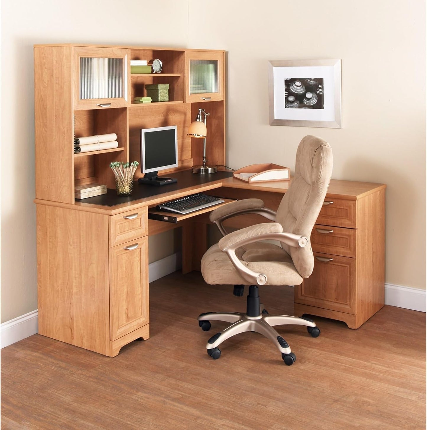 Realspace® Magellan Hutch For Corner/L-Desk, Honey Maple