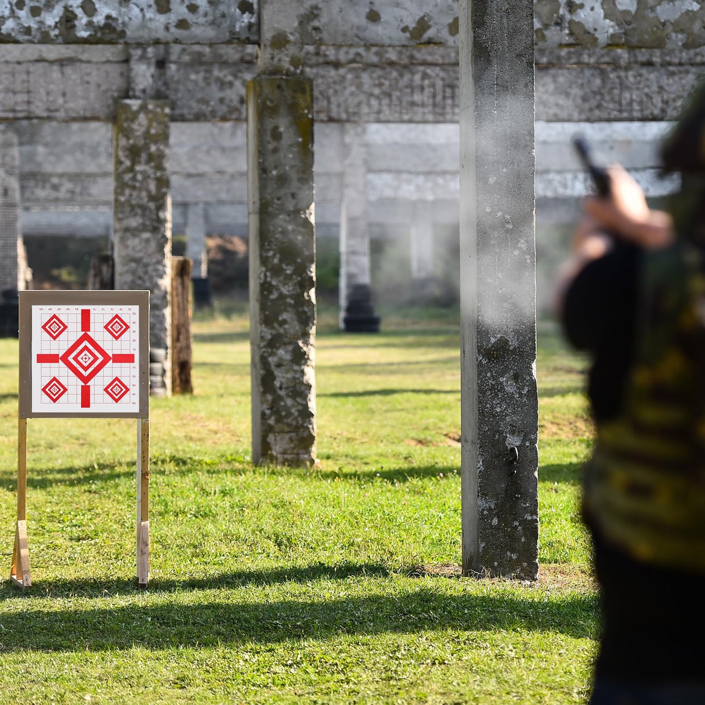 Fainne Shooting Range Paper Targets 12 x 12 Inch Sight Target Paper Bulk for Hunting Accessories Indoor Outdoor Gun Pistol Rifle Shooting Practice(Square)