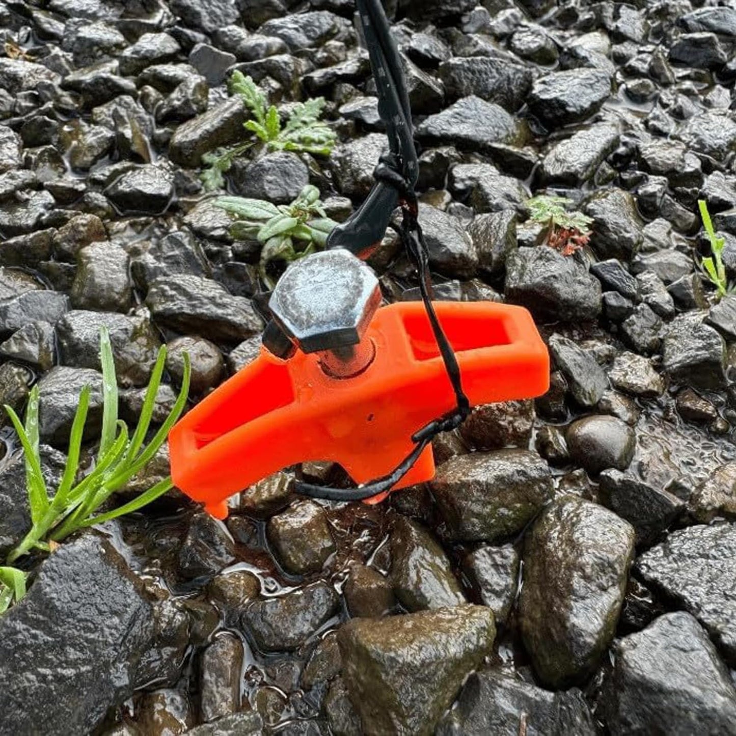 8" Screw in Tent Stakes - Ground Anchors Screw in, Screw in Tent Stakes Heavy Duty, Metal Threaded Tent Spikes, Tent Stakes for Outdoor Camping (4)