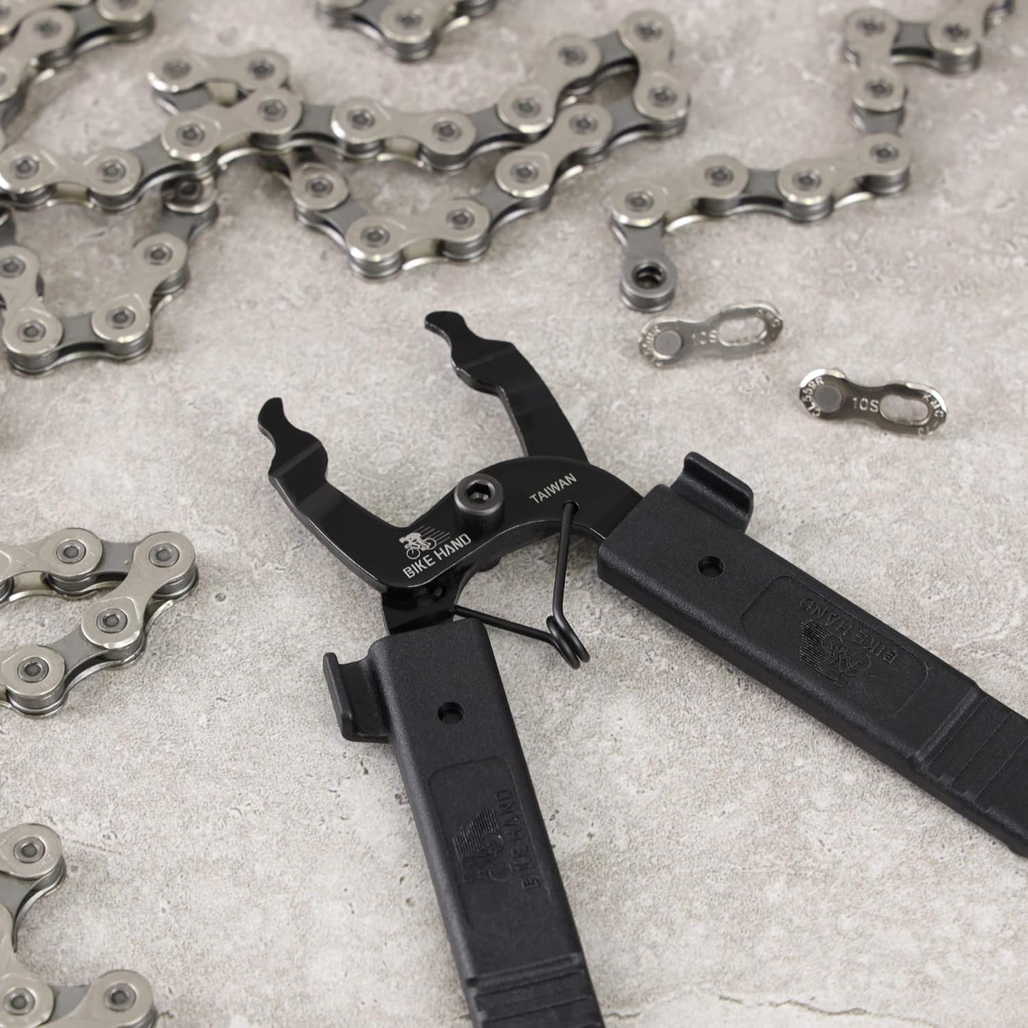 BIKEHAND Bike Bicycle Chain Master Link Pliers Tool - MTB Road Quick Link Remover Removal - Compatible with All Brands: for Shimano Sram KMC Chain