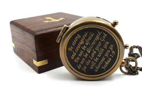 Be Strong and Courageous, Do Not Be Afraid Brass Engraved Compass with Stamped Wooden Case – Inspirational Birthday, Confirmation, and Baptism Gifts – Brown