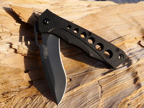 Camillus Rage / 7.25" Overall / 3" Blade/CARBONITRIDE Titanium™ / 440SS