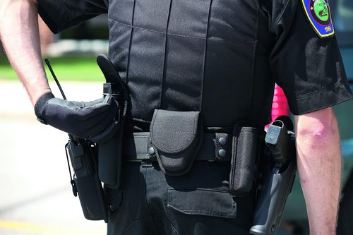 Bianchi Accumold 7300 Covered Black Handcuff Case with Hidden Snap