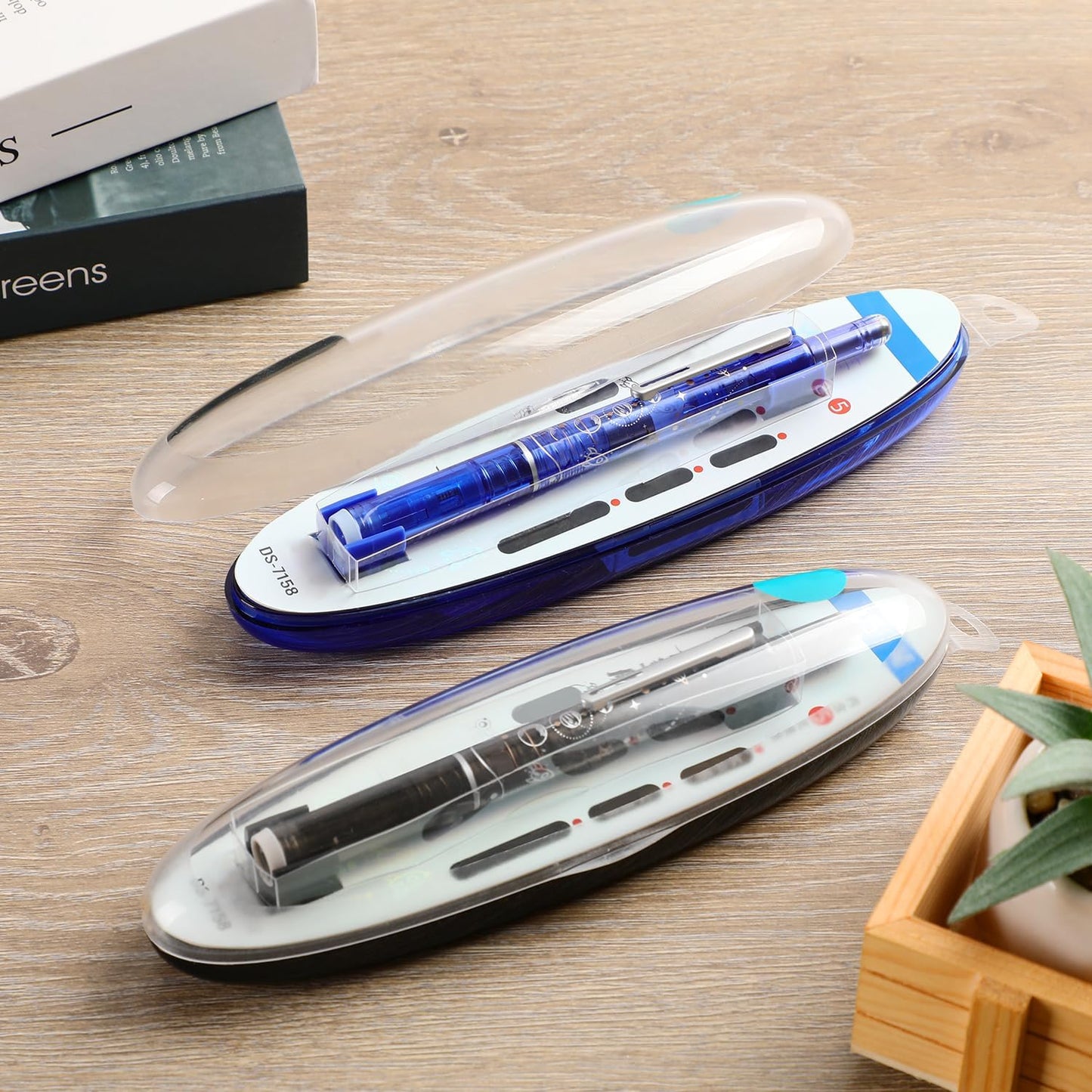 Protectivemethod Fountain Pen Retractable 0.38mm, Medium Nib Blue Ink,Transparent Barre, Smooth Writing No Leaking For School Office Writing, Includes 5 Refillable Ink Cartridges