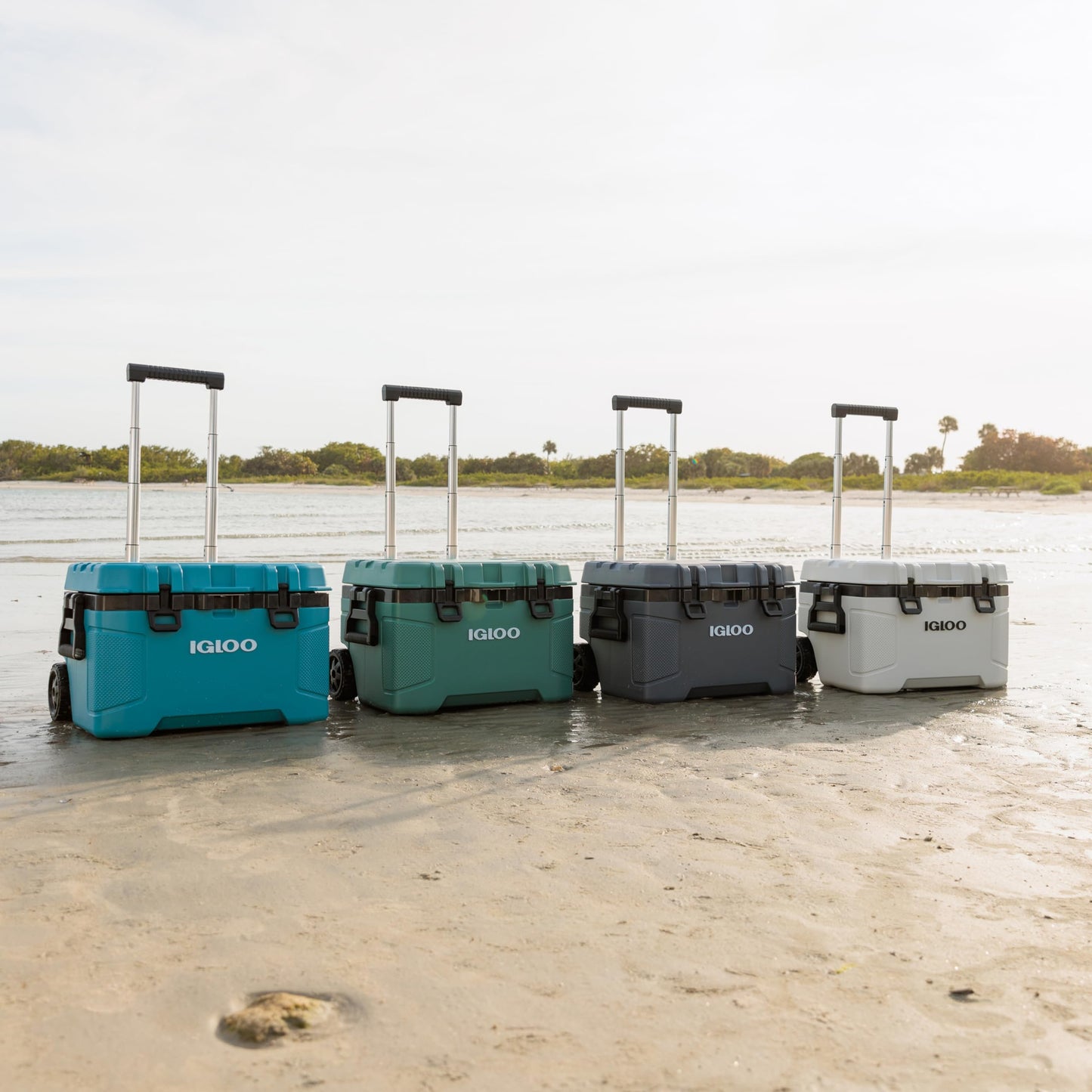 Igloo Trailmate 52Qt Wheeled Cooler, Insulated Hard Shell Ice Chest, Bone