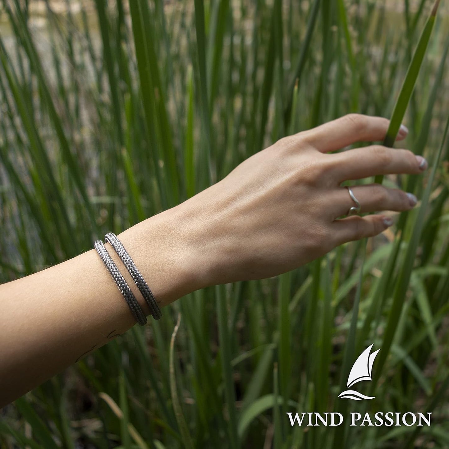 Wind Passion - Rope Bracelet for Men & Women - Adjustable Sailors Knot Paracord Bracelet - Waterproof & Sturdy
