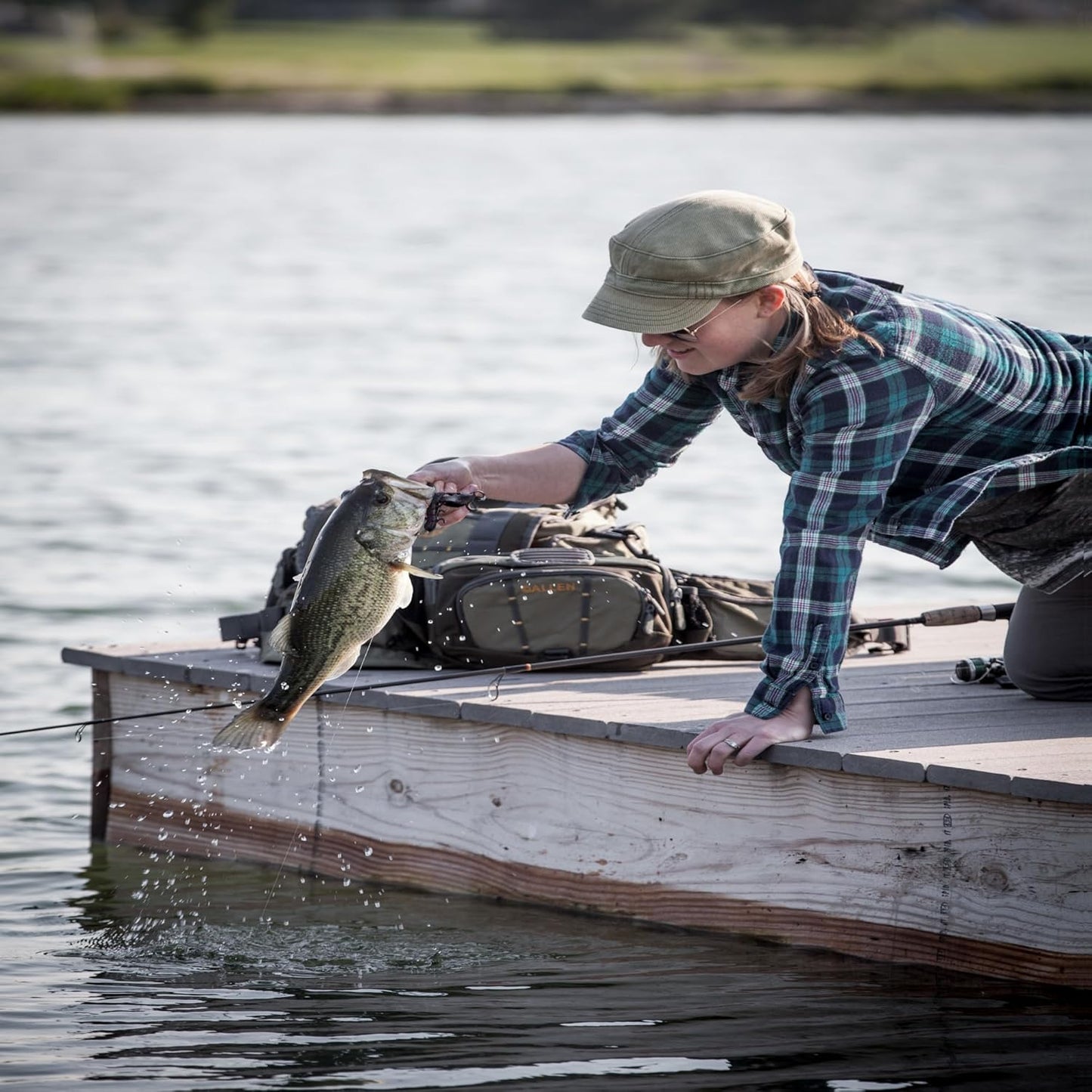 Ultra-Light Fishing Vest with 14 Pockets - Fits 4 Tackle/Fly Boxes | Allen Company Gallatin