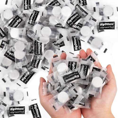 BigOtters 200PCS Compressed Towels, Disposable Face Towels for Travel Cleaning Supplies, Expandable Wipes Tablets Survival Gear and Supplies for Outdoors Camping Hiking Hotel