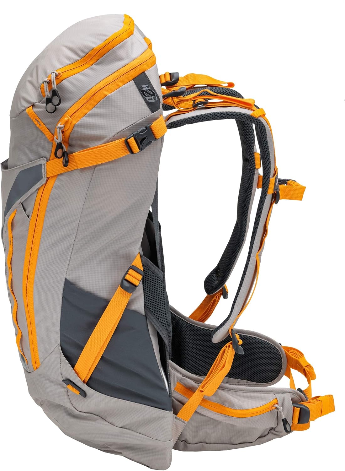 ALPS Mountaineering Baja 40L Backpack