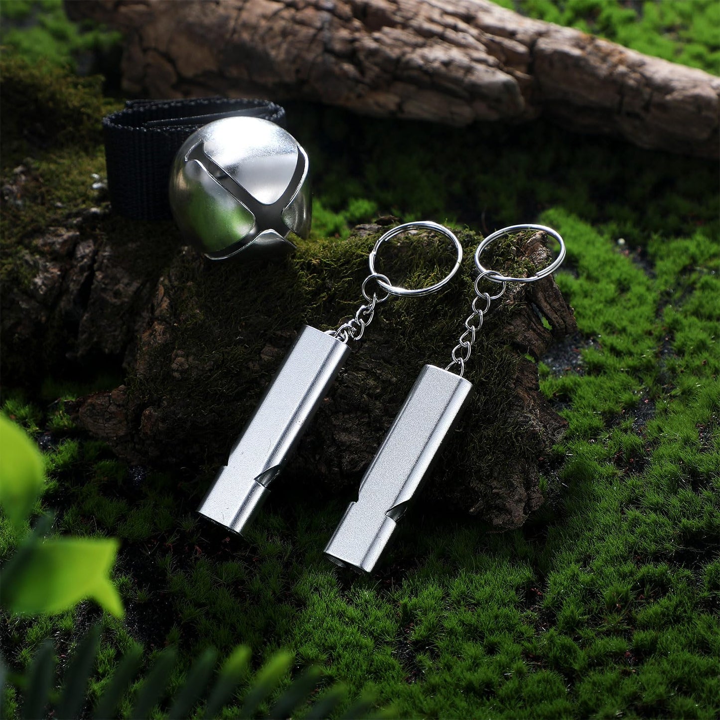 Gemscream 4 Sets Bear Bells with Whistle for Hiker, Loud Bear Bell with Magnetic Silencer and Emergency Whistle, Ideal for Hiking, Outdoor Camping, Survival, Biking, Fishing, Climbing