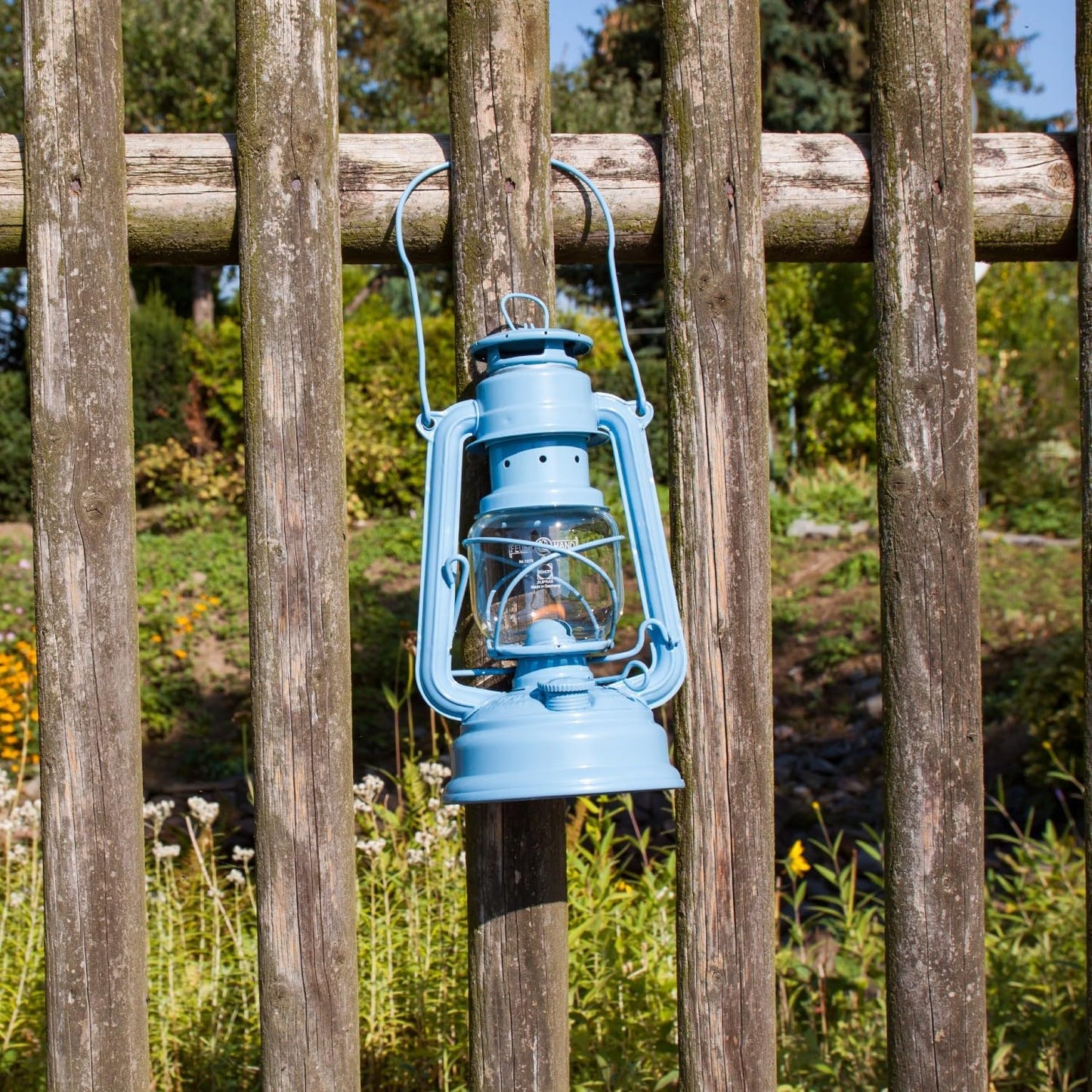 Outdoor Kerosene Fuel Lantern, German Made Weather Resistant Baby Special 276 Galvanized Hurricane Lamp for Camping or Patio, 10 Inches, Bronze