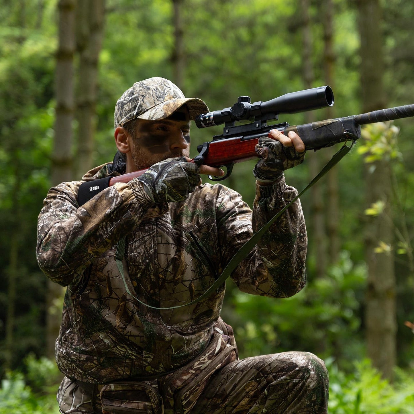 GearOZ Black Hunting Face Paint Stick, Deer Hunting Concealment Face Body Makeup Paint for Tactical Shooting Game Hidden & Baseball/Football/Softball, Hunting Accessories & Gear for Hunters Men Women