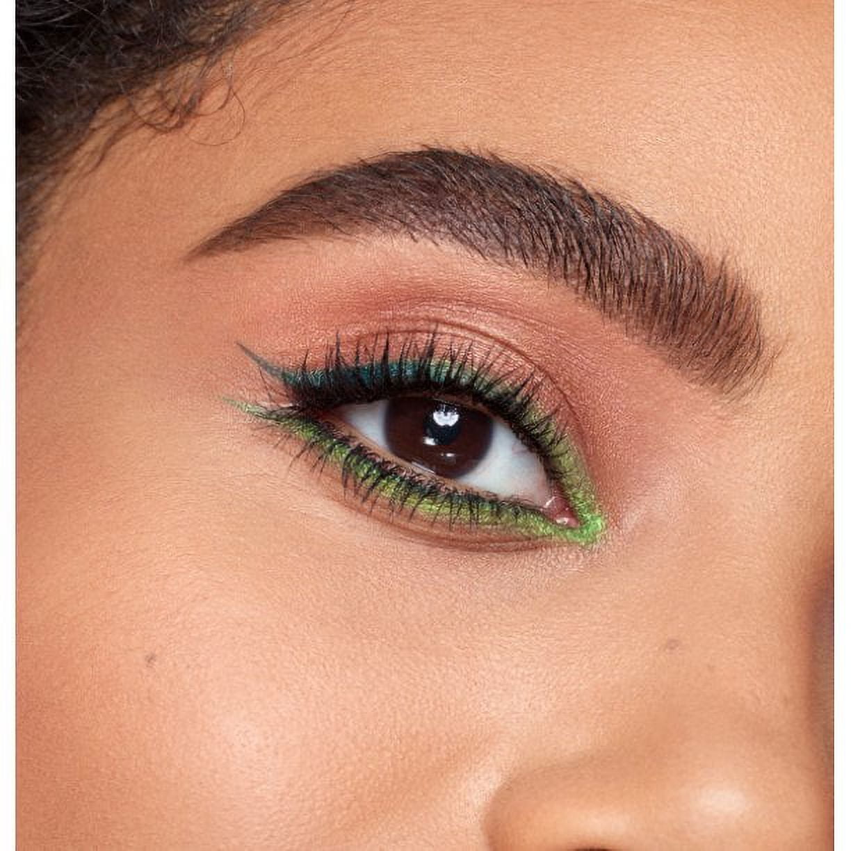 COVERGIRL Lash Blast Clump Crusher Mascara | 800 Very Black | 0.44 Oz