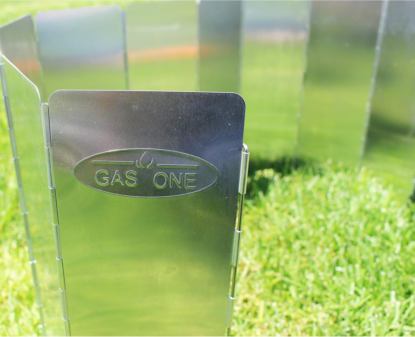 Gas One Aluminum 10 Plates Windscreen: For Use with Gas One Stove and Other Backpacking Stoves, Camping Stoves, Butane Stoves, Alcohol Stoves with Carrying Case