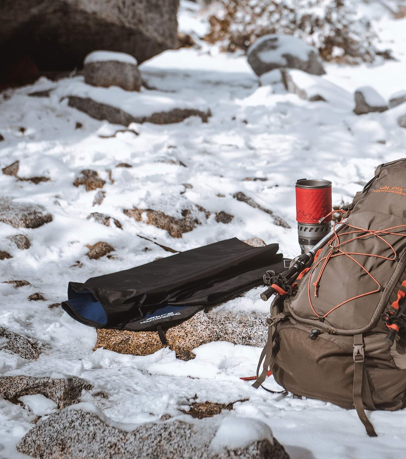 ALPS Mountaineering Dayventure Waterproof Blanket - Navy