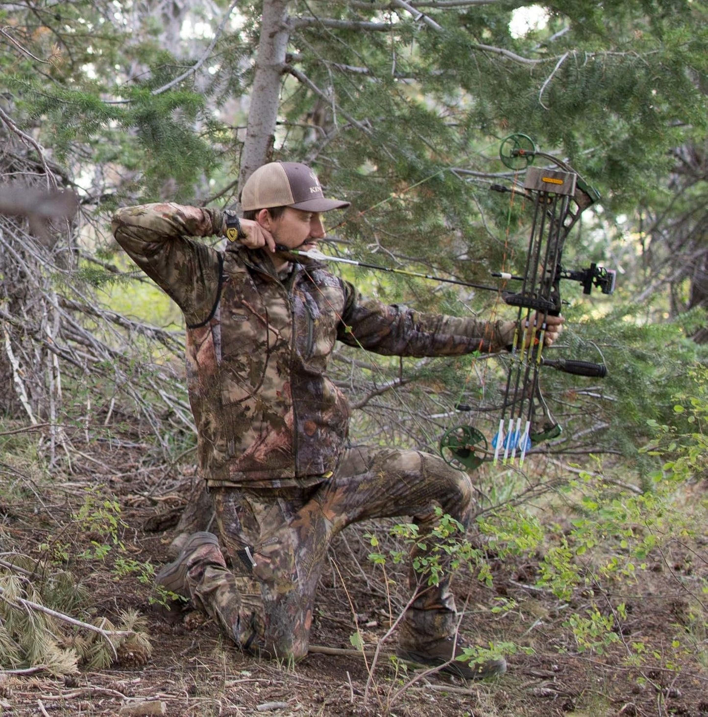 King's Camo Men's Hunter Soft Shell Vest