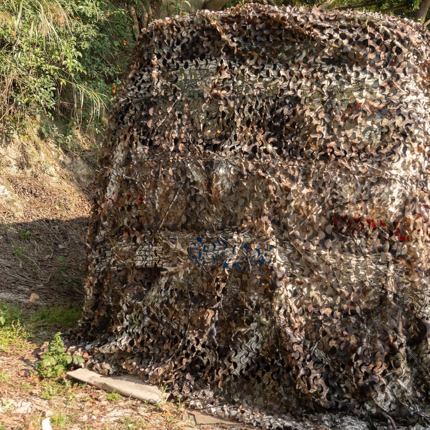 HYOUT Camo Netting Camouflage Net Bulk Roll for Hunting Blinds Ghillie Sunshade, Camping, Military Party Decoration