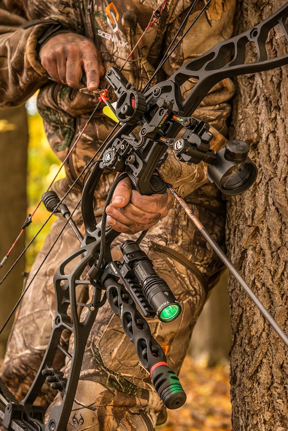 TRUGLO Universal Picatinny Rail Mount Versatile Durable Aluminum Hunting Bowfishing Accessories Holder with 9 Rail Slots
