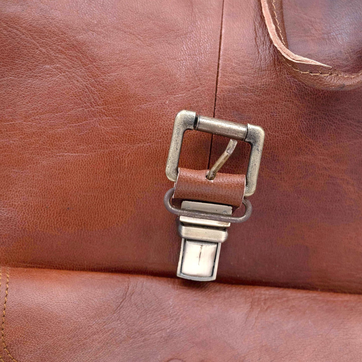 Shy Shy Let's Touch The Sky Rustic Vintage Leather Backpack Travel Rucksack knapsack Daypack Bag for Men Women Brown (24 inch)