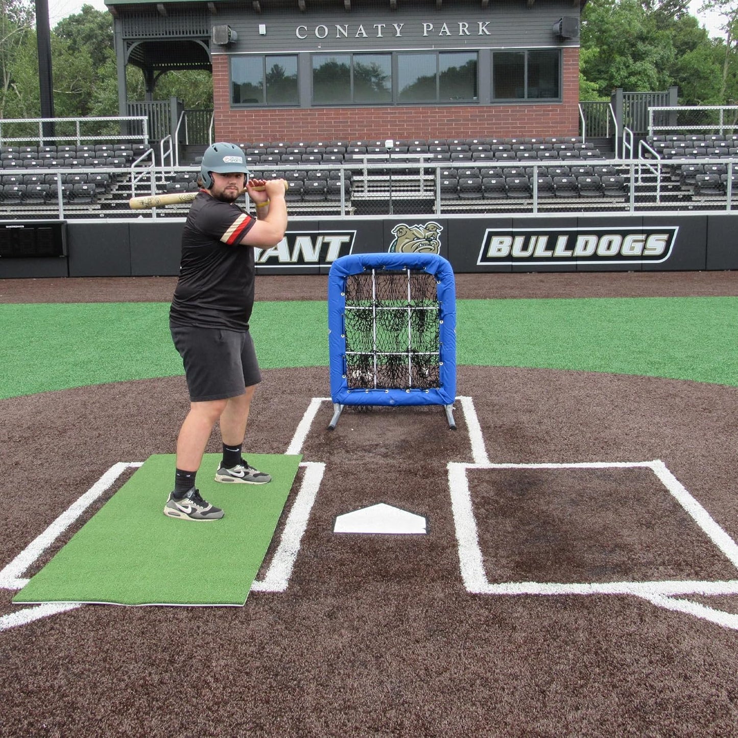 On Deck Sports 3' x 7' Indoor/Outdoor Baseball Softball Green Batting and Hitting Mat Pro - Green