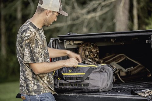 Hunters Specialties Scent-A-Way Scent-Safe 45L Duffel Bag with Zipper Pockets - Hunting Scent Proof Bag for Hunting Accessories & Equipment, 22" x 12" x 10"