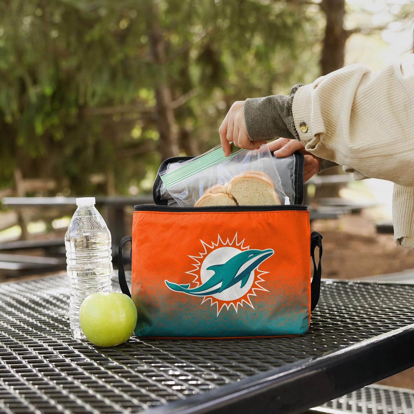 FOCO Unisex Gradient Print Lunch Bag Cooler