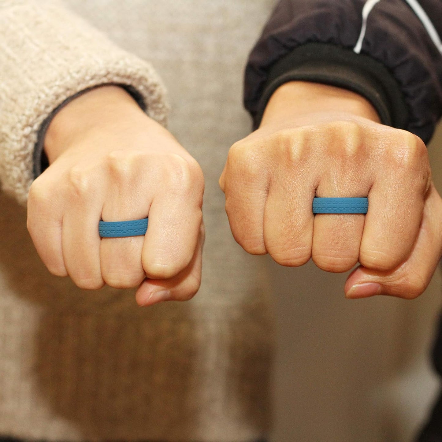 Tuhaoge Women's Silicone Wedding Ring - Silicone Rubber Wedding Bands - Representing Freedom & Dreams