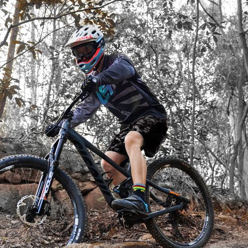 Santic Men's Mountain Bike Shorts Padded Pack of Two Cycling Shorts with Liner Loose-fit Stretchy Zipper Pockets Bicycle MTB Shorts Trail Camo Black S