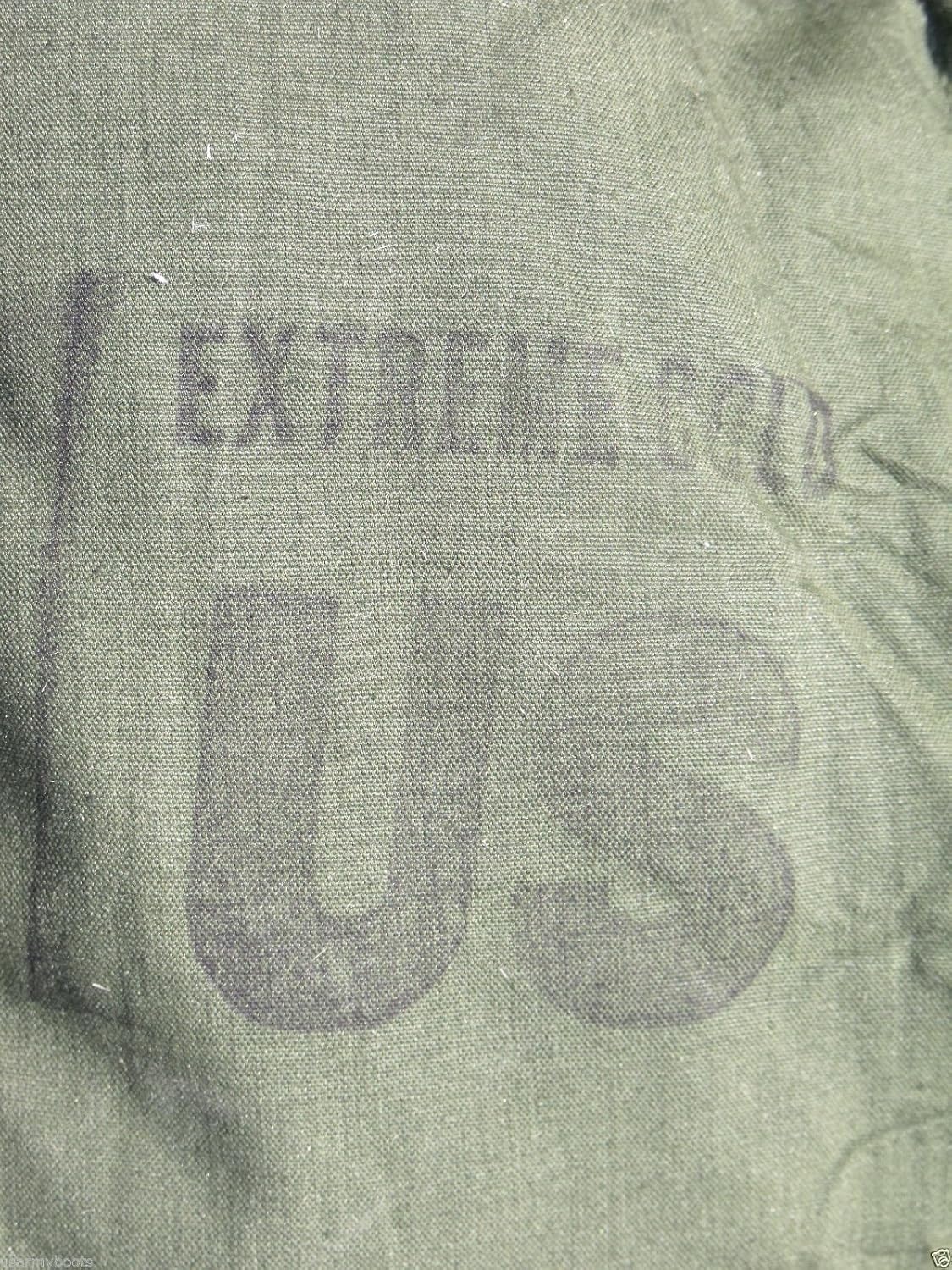 Very Warm Thick Old School Military US Army Subzero Extreme Cold Weather ECW Down OD Green Sleeping Bag by US Goverment GI USGI