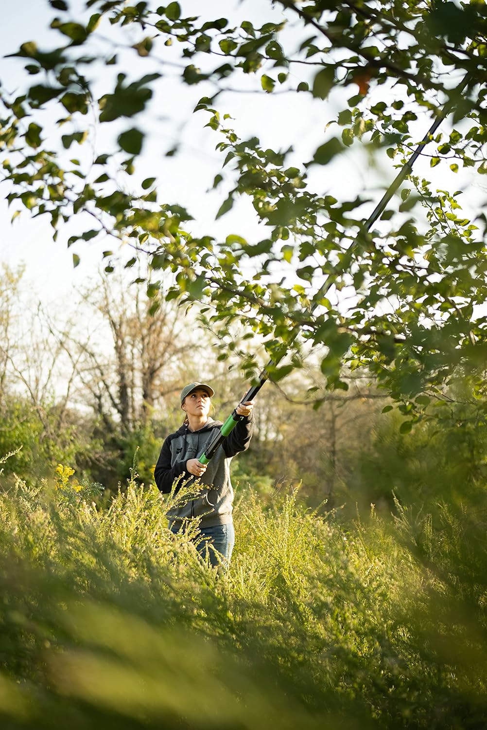 Hooyman Extendable Tree Saw with Compact Design, Detachable Handsaw and Telescoping Pole, No-Slip H-Grip, Impulse Hardened Teeth, and Wrist Lanyard for Tree Trimming, Hunting, Camping, and Outdoors