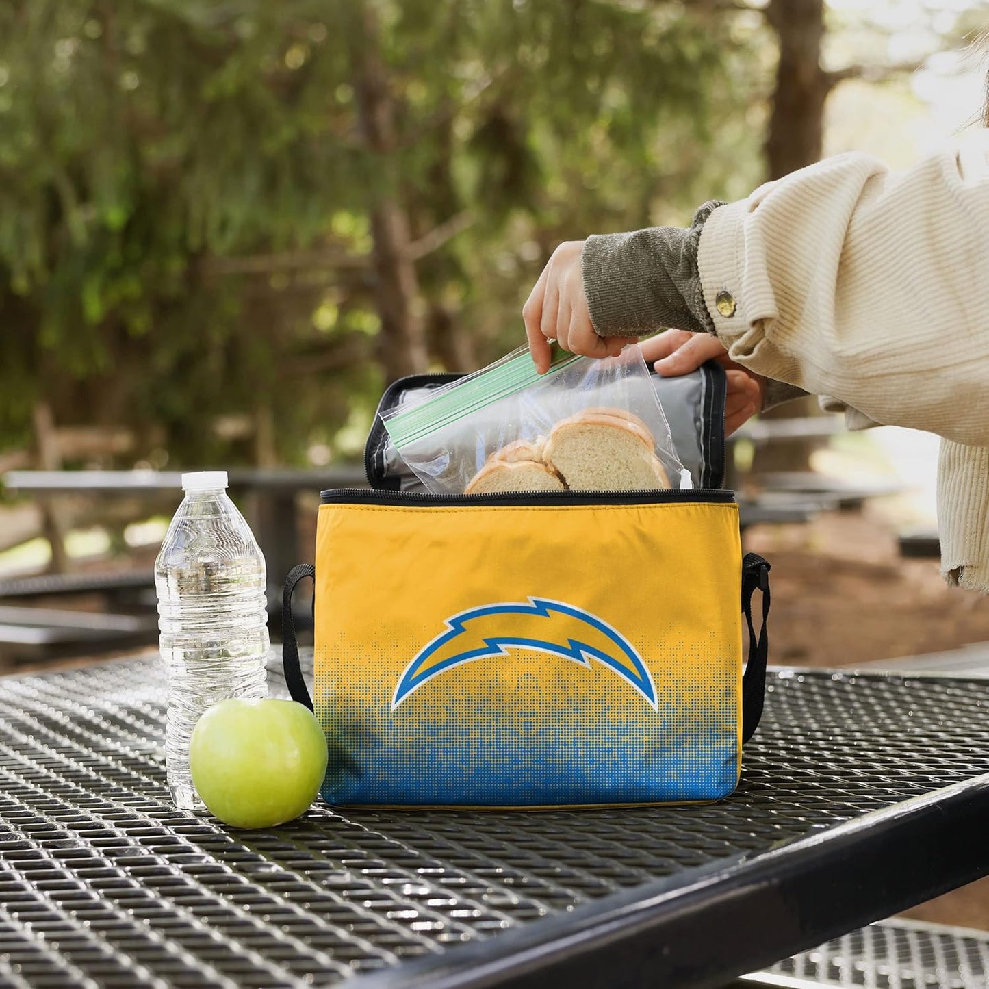 FOCO Unisex Gradient Print Lunch Bag Cooler