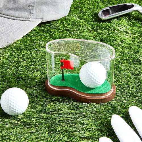 Soaoo 3.94 x 2.95 x 3.43 Inches Golf Ball Display Case Protected Golf Ball Transparent Holder Storage Box Clear Acrylic Shaped Design Golf Ball Case with Flag and Wood Base for Golf Ball Enthusiasts