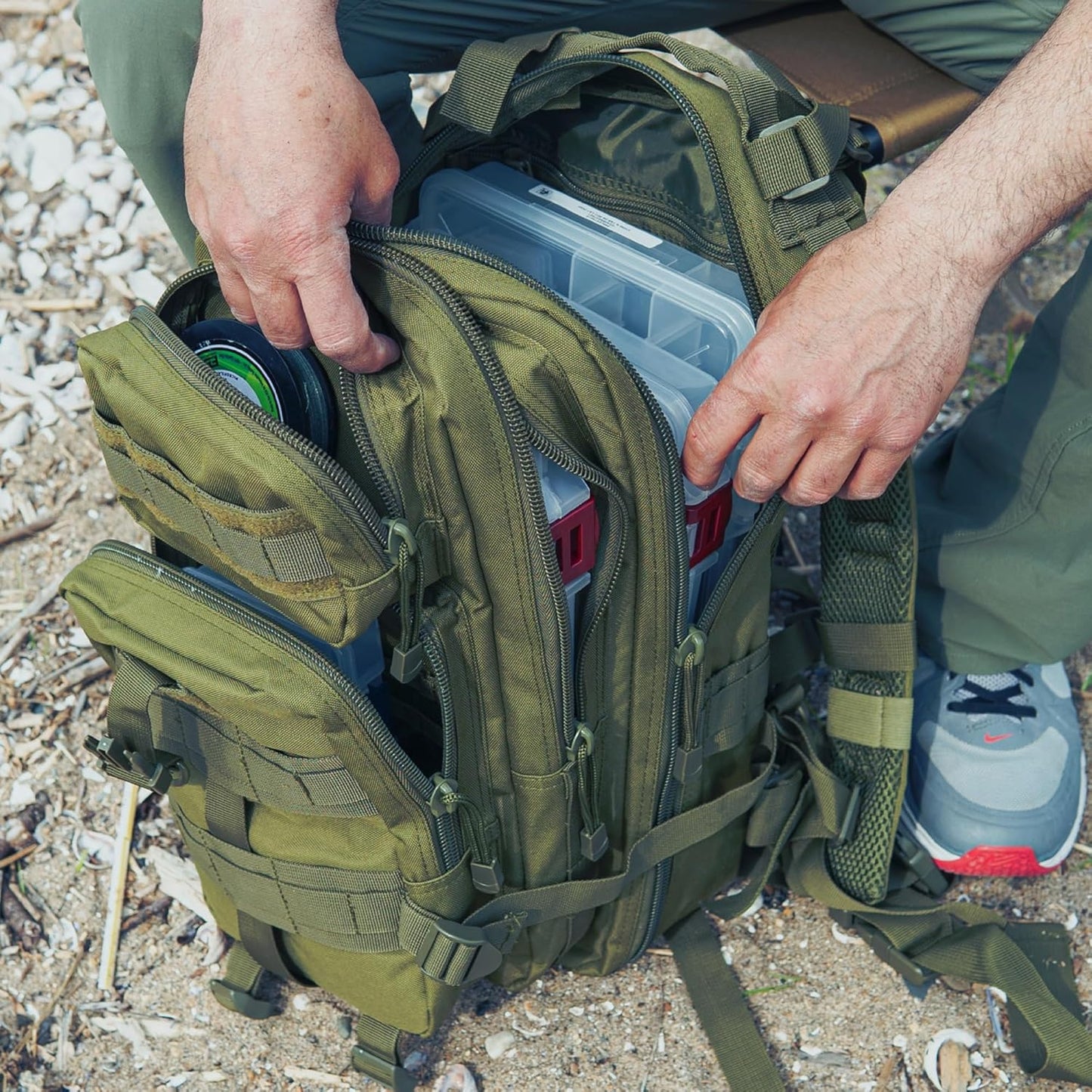 Rothco Convertible Medium Transport Pack – Tactical Backpack Outdoor Hiking MOLLE Bag