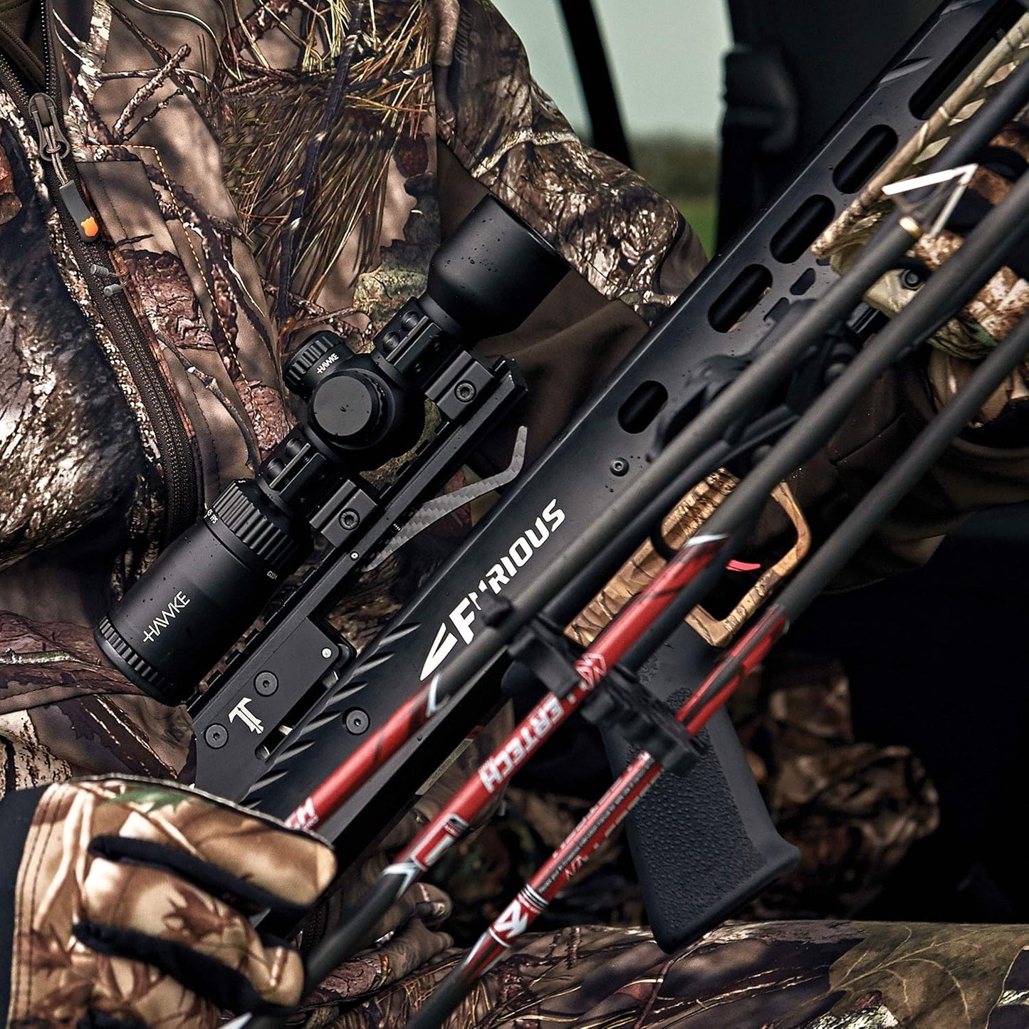 XB1 Crossbow Scope 1.5-5x32 for 250-425 FPS - Illuminated Reticle, Compact Design