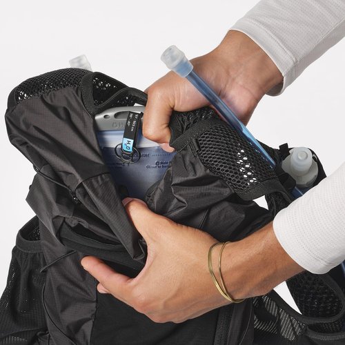 Salomon Unisex Active Skin 12, Hydration & Storage Vest with 500ml Flasks Included - Black / Metal - L