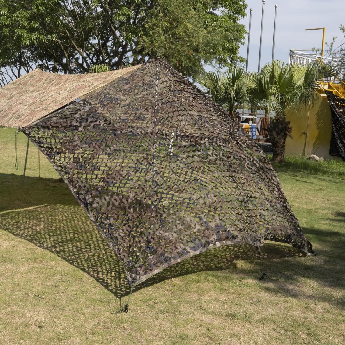 HYOUT Camo Netting Camouflage Net Bulk Roll for Hunting Blinds Ghillie Sunshade, Camping, Military Party Decoration