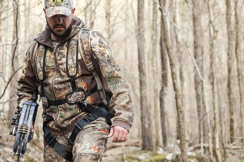 Hunter Safety System X-1 Bow-Hunter Harness - Lightweight Camo Tree-Stand Safety for All-Season Comfort (Large/X-Large)