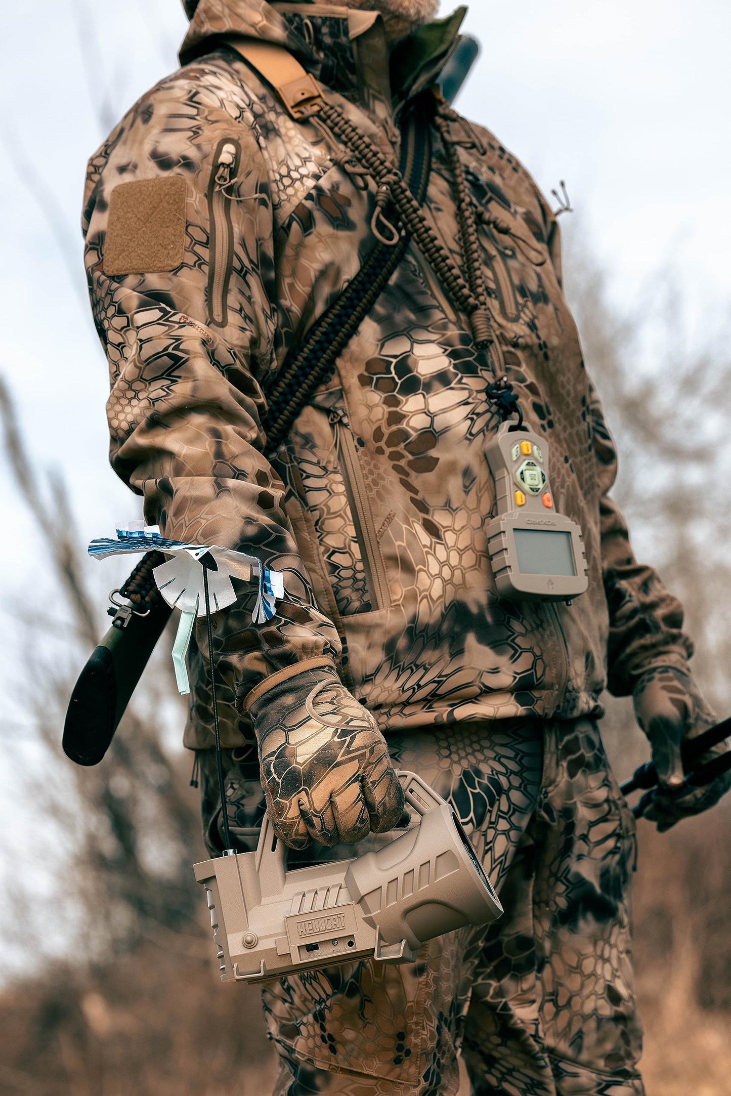 FOXPRO Hellcat American Made Electronic Predator Call Remote Operated and Programmable Coyote, Fox, Crow, Hog Call for Hunting