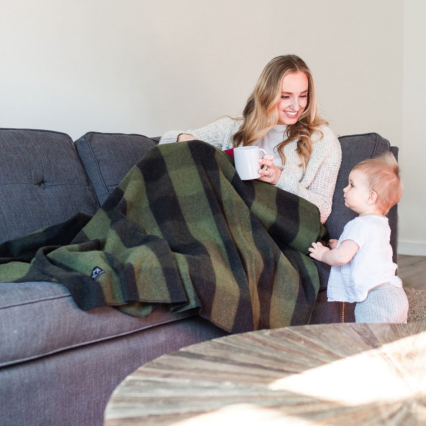 Arcturus Green Buffalo Wool Blanket and Carry Straps Bundle