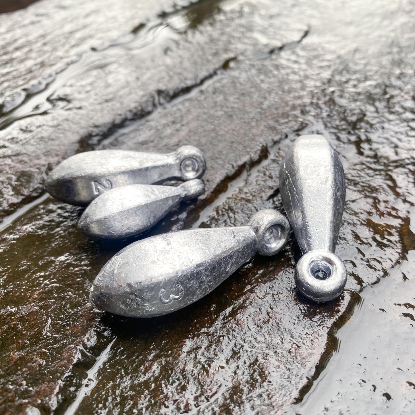 Fishing Weights Sinkers Bank Sinkers Bullet Weights for Surf Fishing Pier Bank Fishing Saltwater Fishing Gear 1oz to 8oz