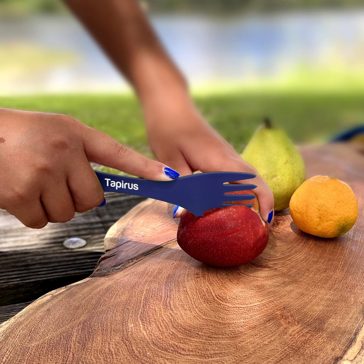 Tapirus - 4 Spork to Go Set - 7-inch Durable & BPA Free Sporks - Spoon, Fork and Knife Combo Utensils Flatware - Mess Kit for Camping, Hunting and Outdoor Activities - Comes in a Carrying Case